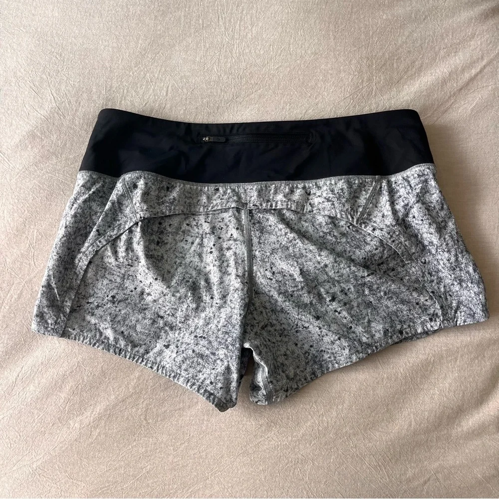 Lululemon Women's Black and Gray Shorts Size 8 - Picture 2 of 4